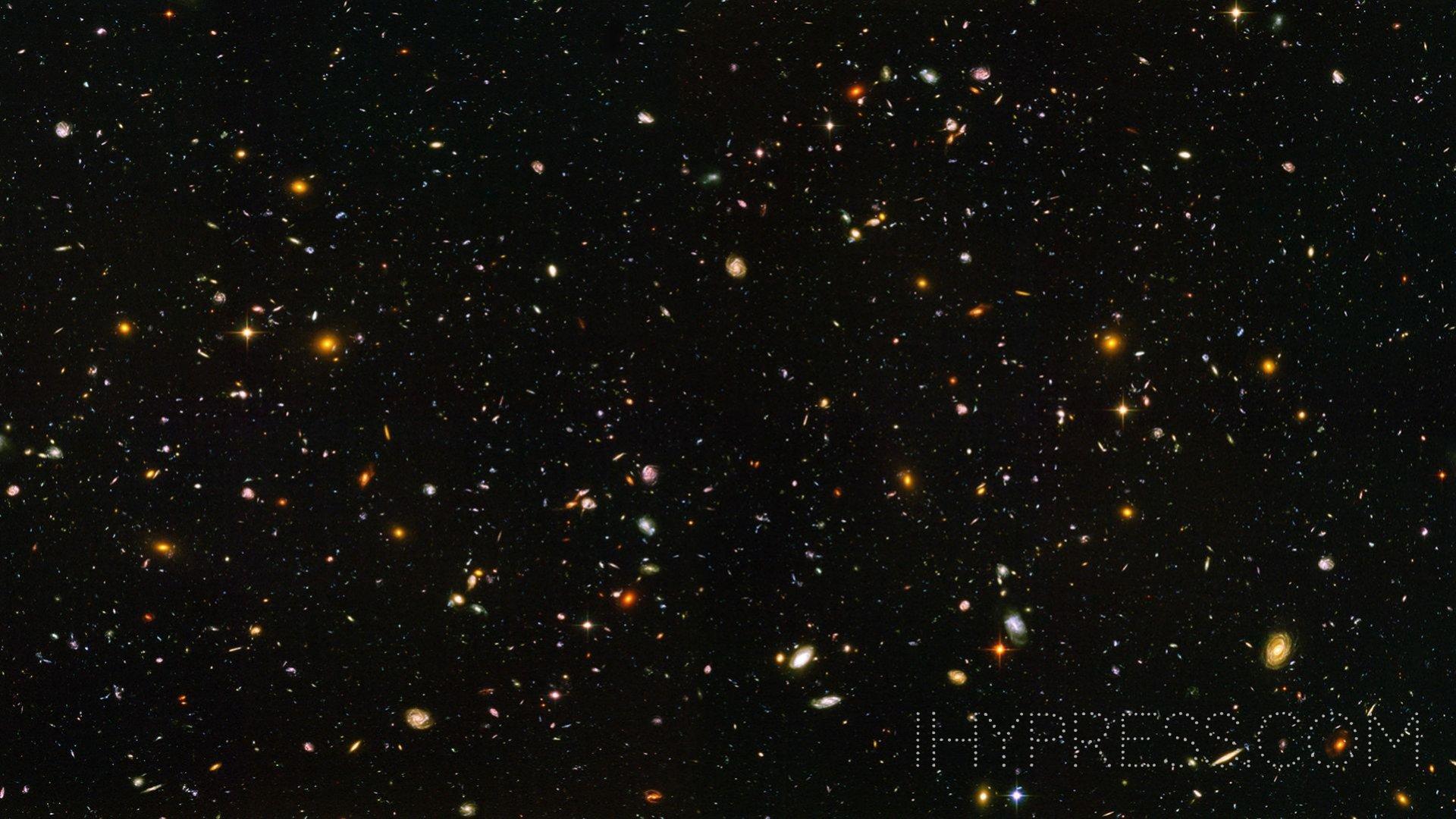Hubble Space Telescope Collection (31)